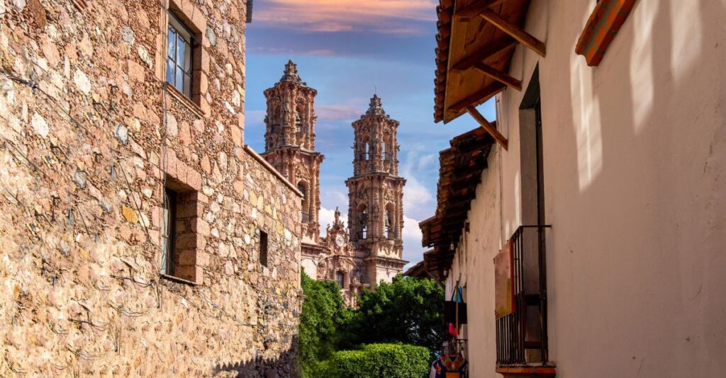 Taxco alerta de viaje