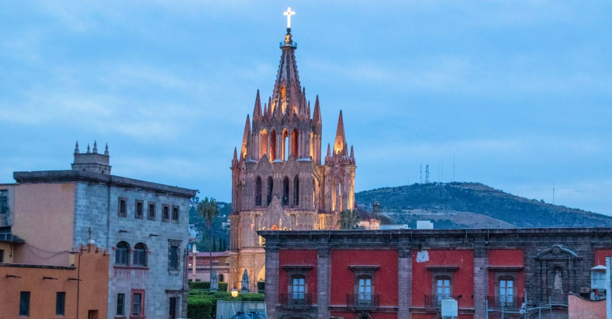 Claudia Sheinbaum no cerrará iglesias en Guanajuato