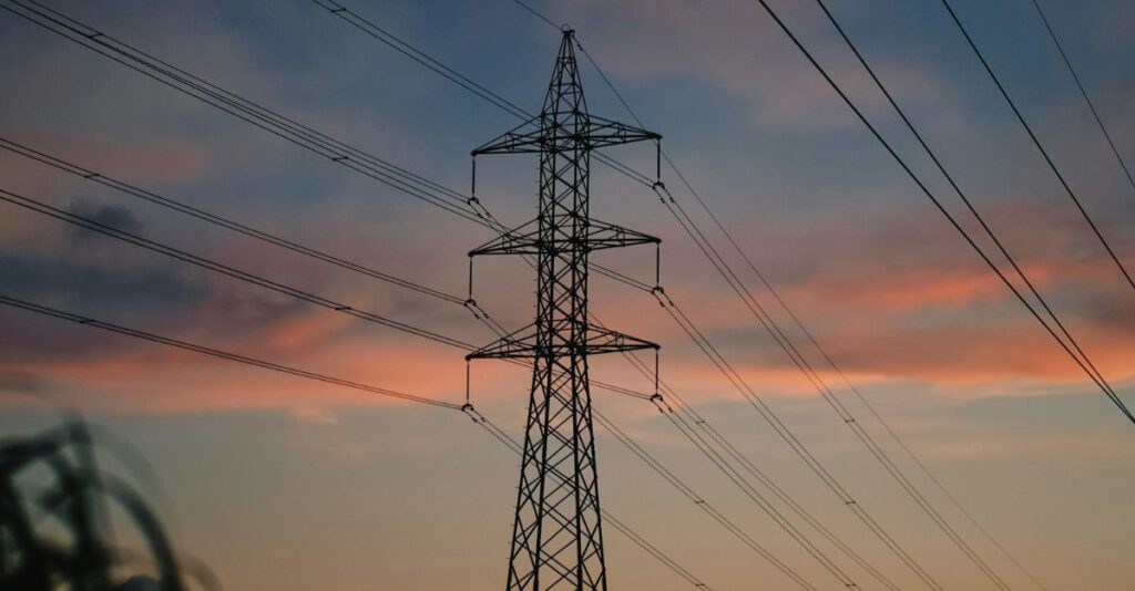 Lee más sobre el artículo Sistema eléctrico de México, ¡bajo alerta operativa!