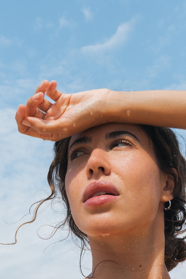 Mujer con calor