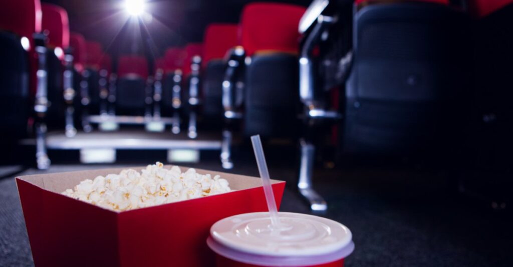 Lee más sobre el artículo Trump asfixia a la industria cinematográfica: Anuncia arancel del 100% sobre películas extranjeras
