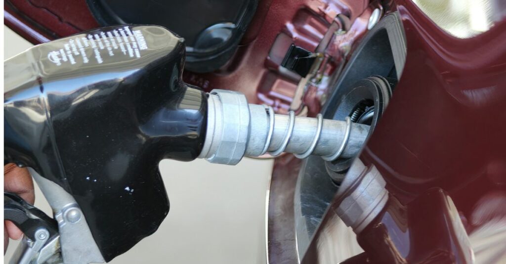 Lee más sobre el artículo Morena impulsa comisión especial para combatir el “huachicol fiscal”